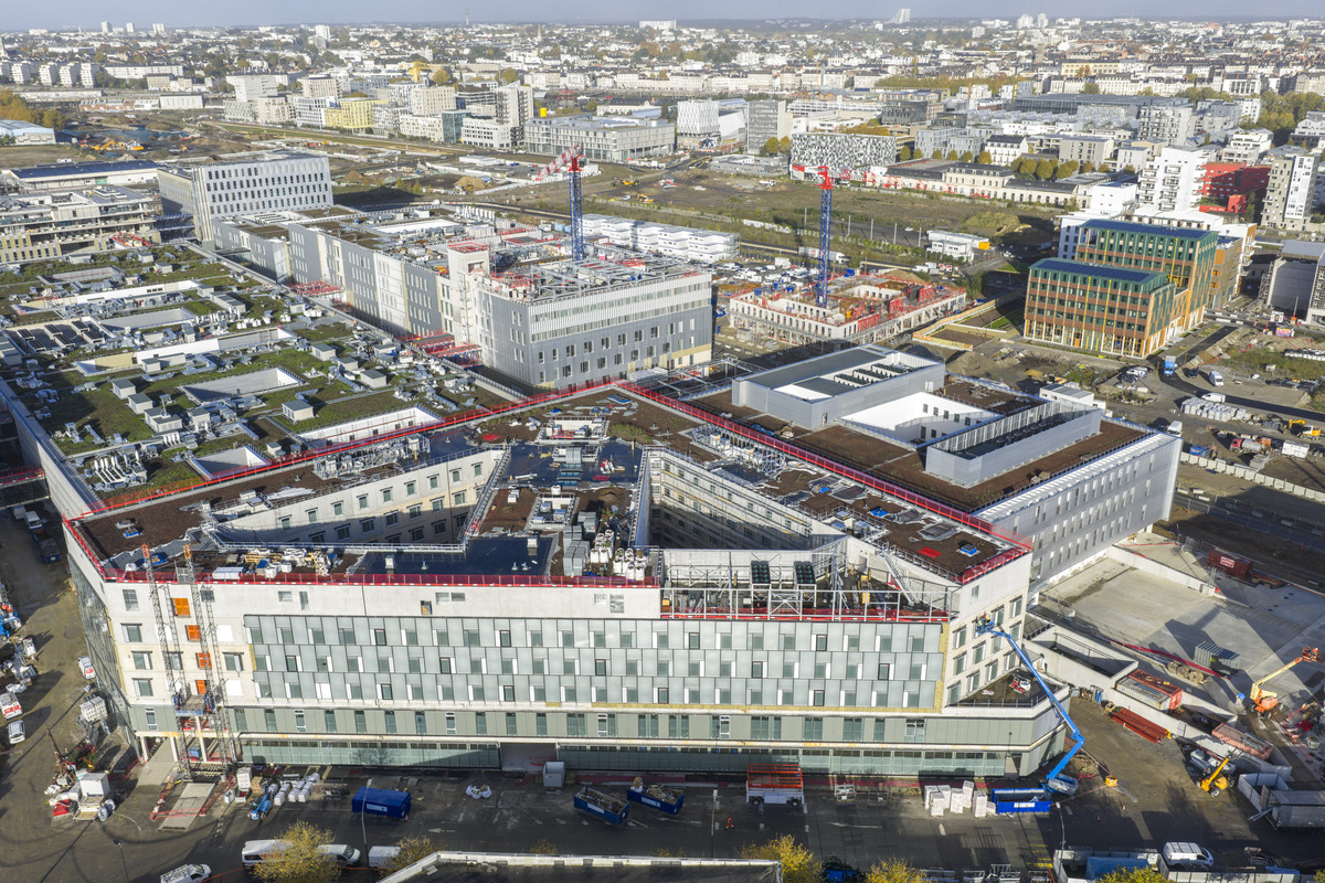 Le chantier de l'hôpital Loire Santé en images – novembre 2025
